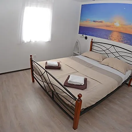 Holiday Tanja * Pola