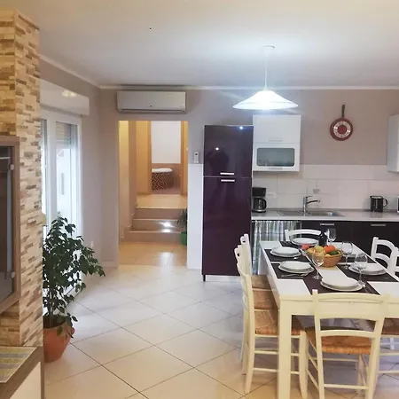 Holiday Tanja Holiday home Pula