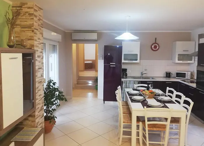 Holiday Tanja Hébergement de vacances Pula